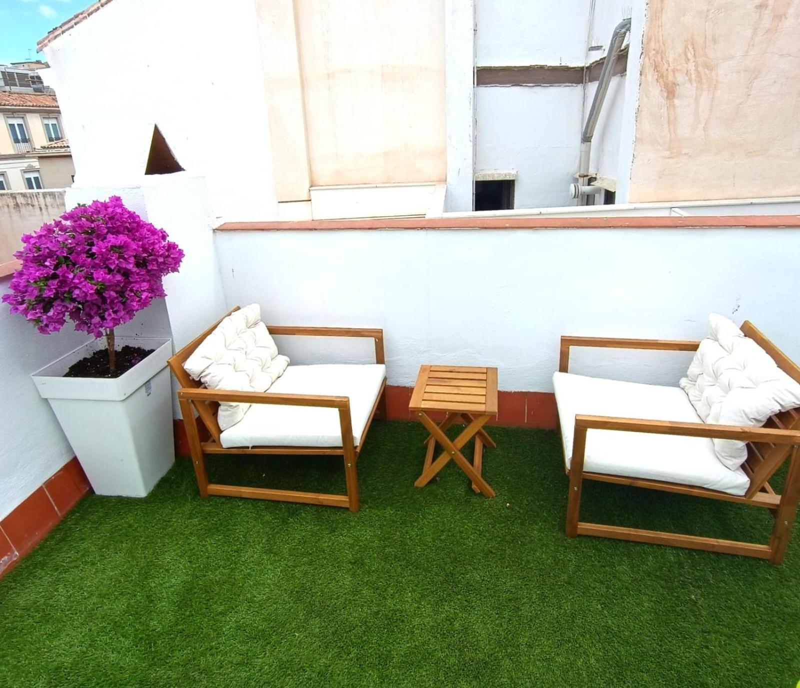 Apartamentos Duende Malaga Ngoại thất bức ảnh